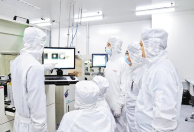 聚鏈成群，搶占產(chǎn)業(yè)競(jìng)爭(zhēng)制高點(diǎn) 信息技術(shù)研發(fā)新路徑